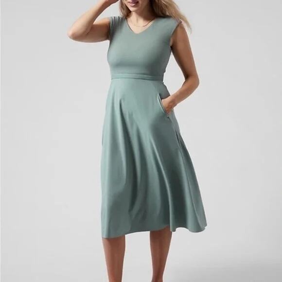 Athleta Ryder Sage Sleeveless A-Line Athleisure Midi Dress w Pockets Size Small - Picture 5 of 5